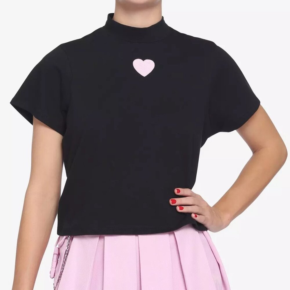 Hot Topic Pink Heart Mock Neck Girls Crop Top, Medium, Black